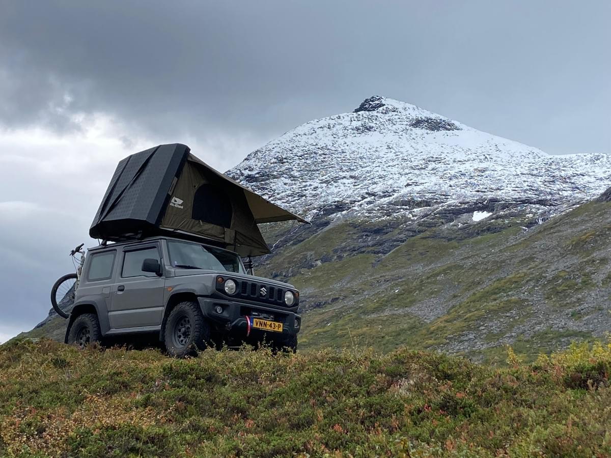 Femkes Alu-Khosi rooftop tent