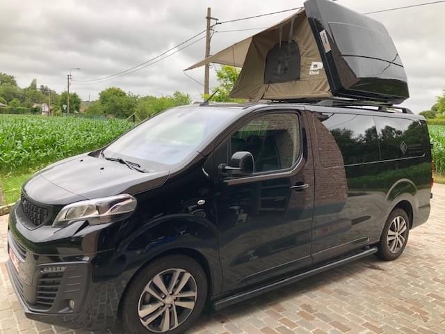 Femkes Khosi Family rooftop tent